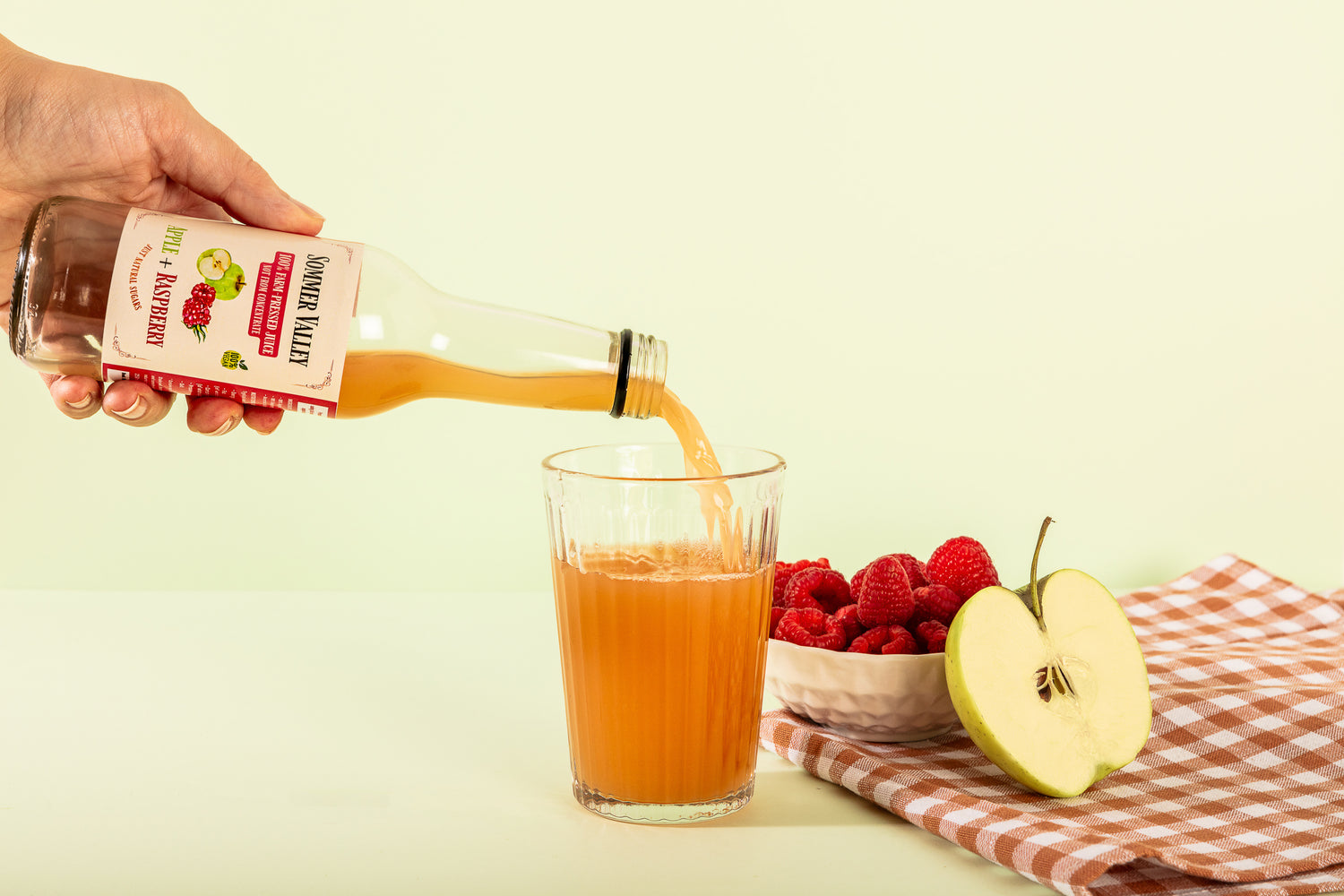 Apple & Raspberry (250ml)